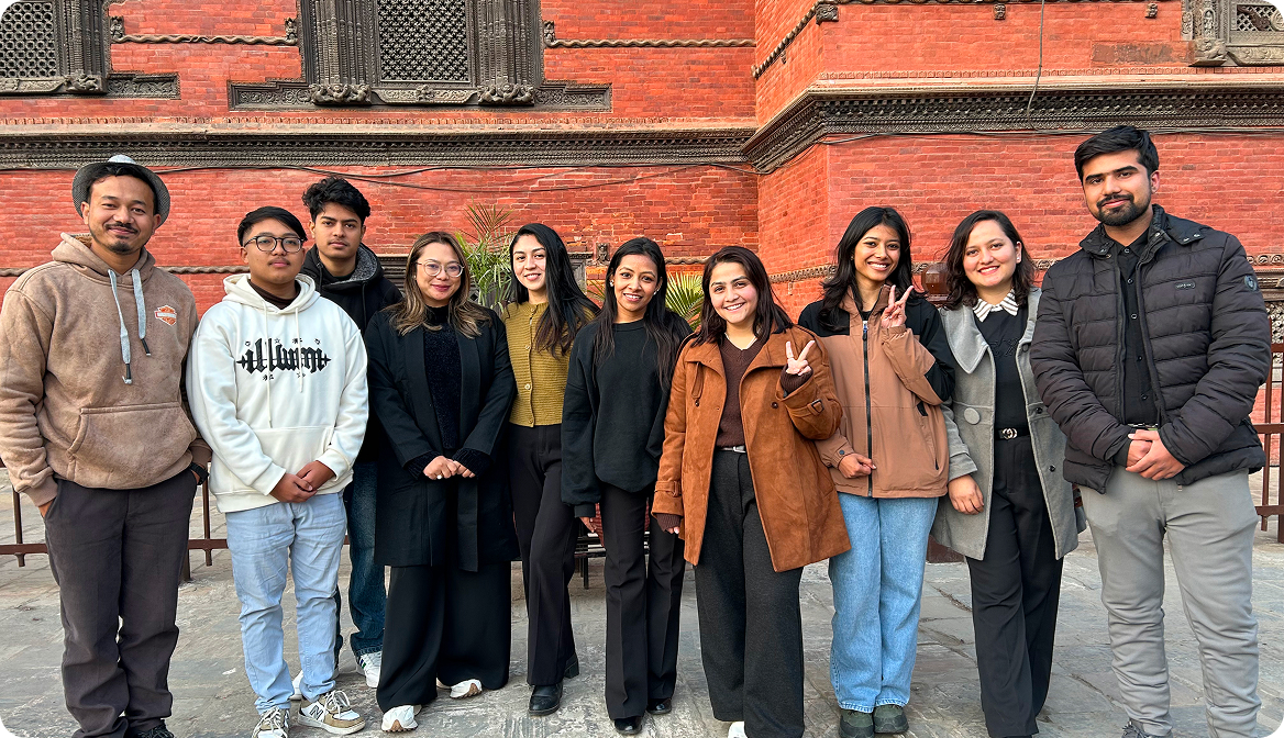 Volunteer intro section